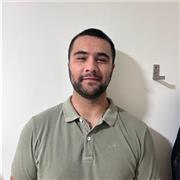 Tengo estudios de grado medio, especialmente de sanidad, pero anteriormente he dado clases a niños de primaria y ha ido todo bien